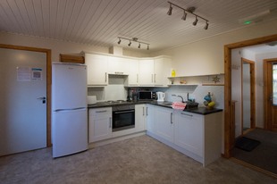 Stone Croft kitchen 2021 sm.jpg